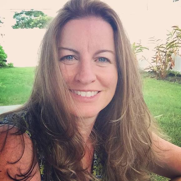 Meet your Posher, Lisa - Picture 1 of 1